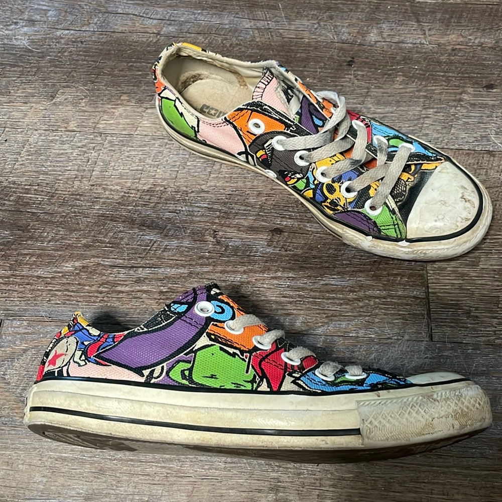 Converse Chuck Taylor All Star graffiti low top sneakers